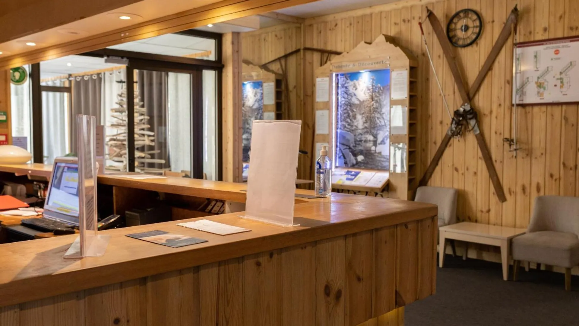 VVF L'alpazur à Serre Chevalier Le Monêtier-les-Bains 3*,  Francia